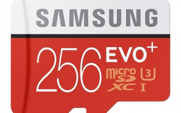 evo-plus-256gb-microsd-card-01.jpg