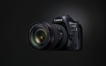 canon-eos-5d-mark-iv-fsl-w-ef-24-105mm-(2).jpg