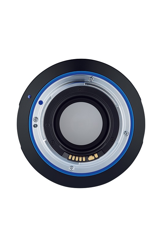 milvus-2-15-ze-product-sample-2016-06.jpg