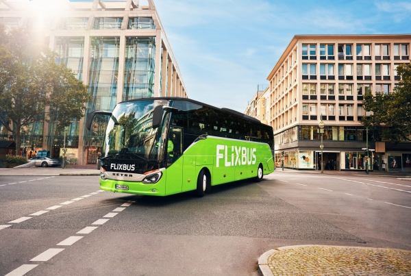 flixbus-maxthrelfallphoto-07-city-sun-133-re-1-scaled.jpg