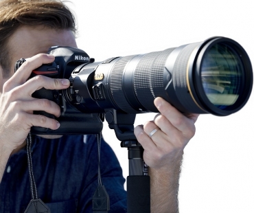 AF-S NIKKOR 180–400 mm f/4E TC1,4 FL ED VR 