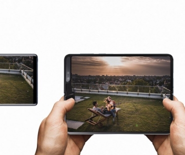 galaxy-fold-(1).jpg