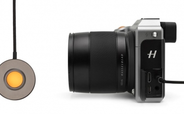 camera-and-release-cord-x-1000px.jpg