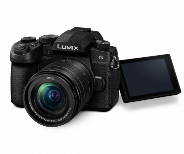 lumix-g90-g91-g95-mkit-slant-k-lcd.jpg