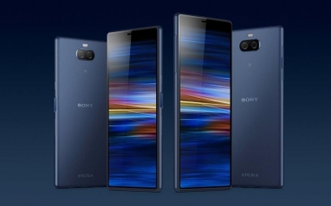 xperia-10-10plus-familly-2-trim.jpg