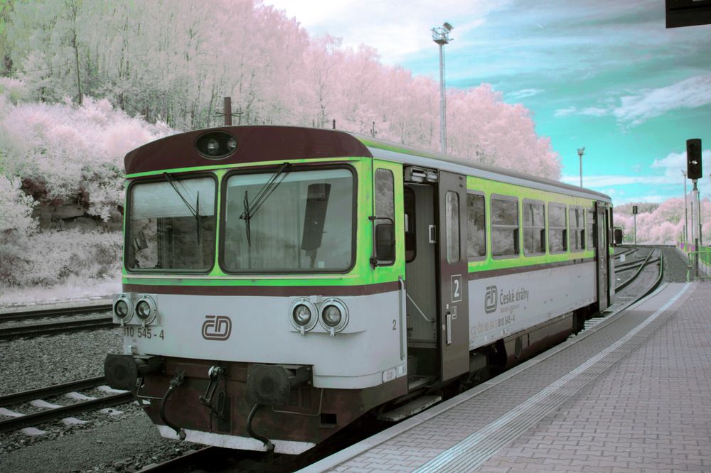 jana.nahlovska-na-nadrazi.jpg.jpg