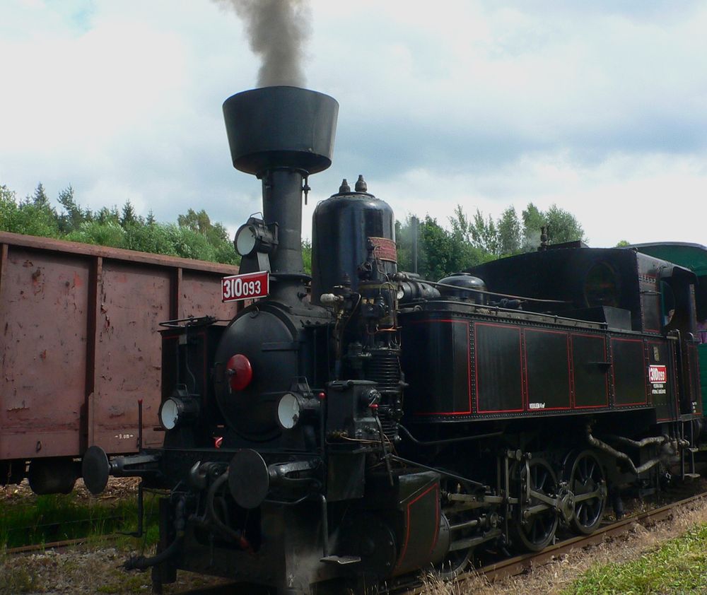 vzpominka-na-nostalgicke-leto-s-parou.jpg