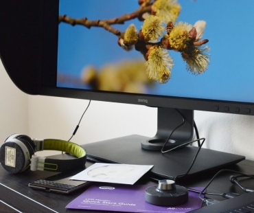 benq-sw270c-9299-v2.jpg