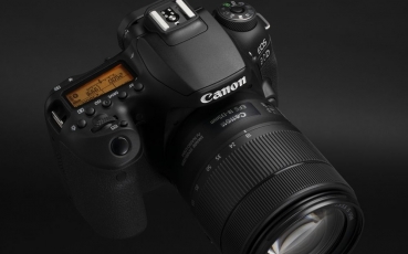 canon-eos-eos-90d-02.jpg