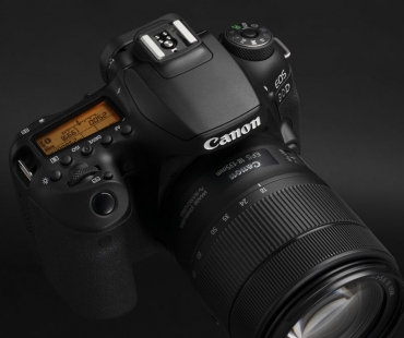 canon-eos-eos-90d-02.jpg