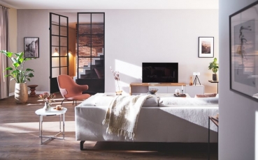 oled854-lp-f-daylight.jpg