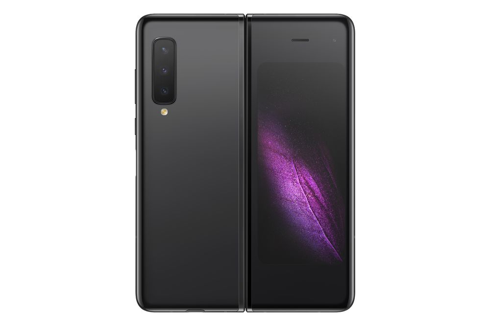 05-galaxy-fold-product-image-black-open-back.jpg