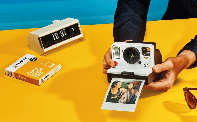 polaroid-originals-launch-photo.jpg