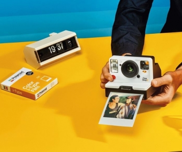 polaroid-originals-launch-photo.jpg