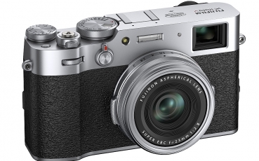 FUJIFILM X100V