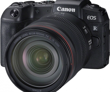 Canon připravil speciální akci pro studenty. Vrátí jim peníze za nákup fotoaparátů i objektivů