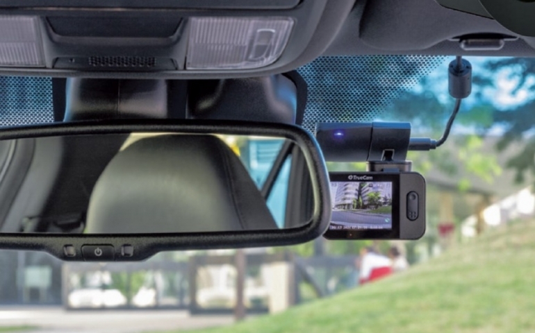 TrueCam M9 GPS 2,5K – Lepší video než z veřejných kamer