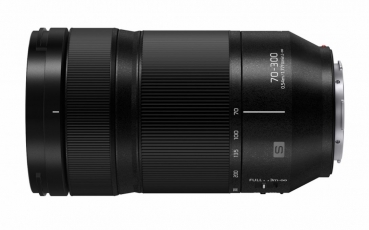 Panasonic uvádí nový Full-Frame zoom objektiv s makro parametry pro řadu fotoaparátů LUMIX S: LUMIX S 70-300mm F4,5-5,6 MACRO O.I.S. (S-R70300)