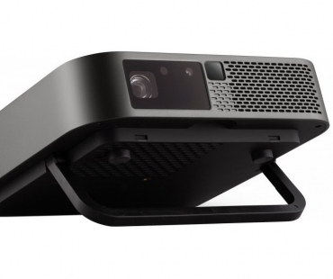 ViewSonic – přenosný LED projektor M2e, díky technologii ToF zvládá okamžité automatické ostření