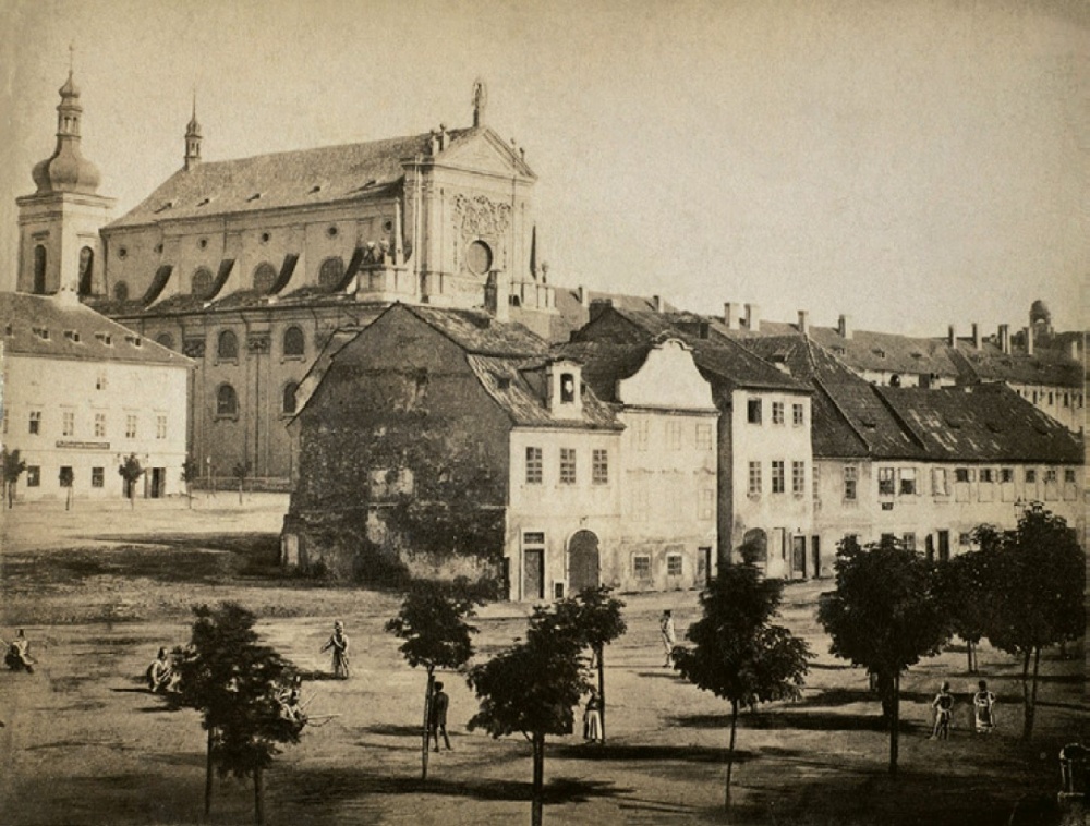 Vladimír Birgus, Pavel Scheufler: Česká fotografie v datech 1839–2019