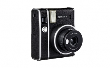 Instax mini 40 - fotoaparát s okamžitým tiskem v retro designu