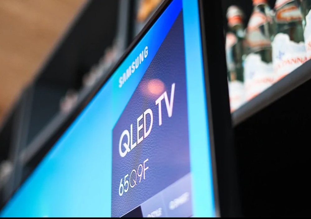 Při koupi vybraných Neo QLED a QLED televizorů od Samsungu získáte až 30 % slevu na soundbary Q série