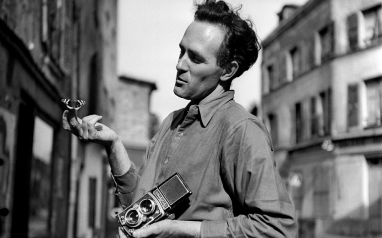 Werner Bischof – švýcarský fotograf, jehož dílo je dodnes považováno za vrchol angažované reportážní fotografie.