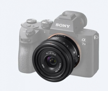 Tři plnoformátové objektivy Sony řady G