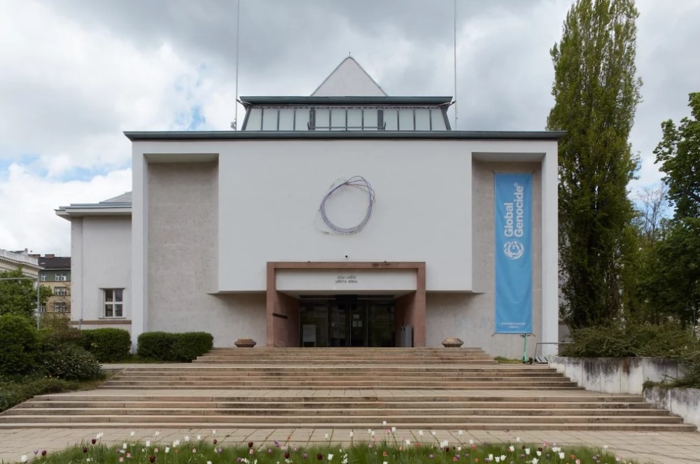 Dům umění města Brna se 11. května znovu otevírá veřejnosti