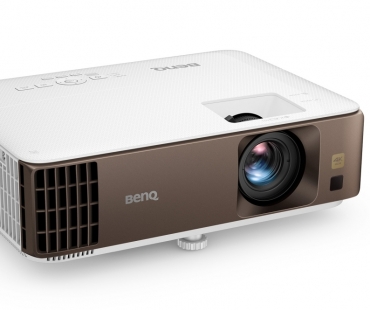 BenQ uvádí na trh chytrý 4K projektor pro domácí kino W1800i