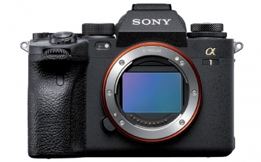 Sony Alpha 1 – a co k ní?