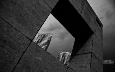 JANA SEDLÁKOVÁ - Okienko architektúry