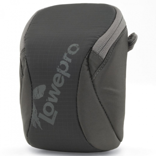 Tištěné ROČNÍ PŘEDPLATNÉ s dárkem Čtyřdílná černošedá dárková sada produktů Lowepro