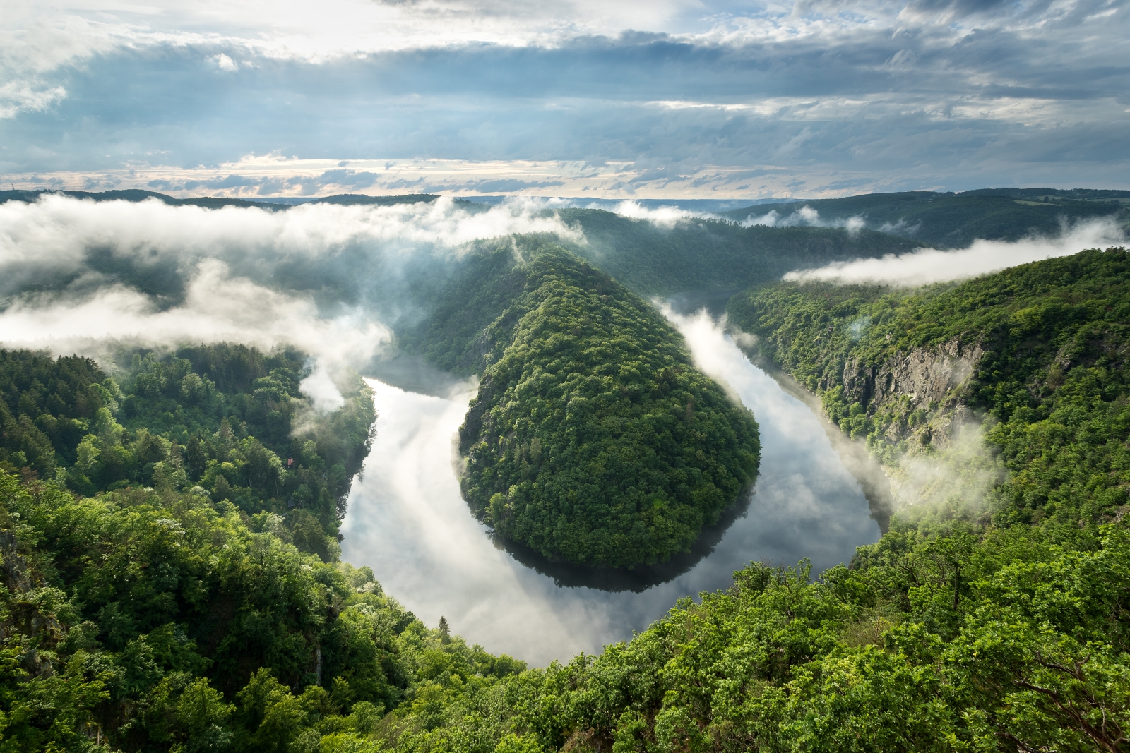 JAN MORAVEC - Když se Vltava změní v Amazonku