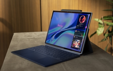 dell-xps-13-2-in-1-lifestyle.jpg