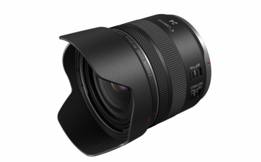 rf-24-mm-f18-macro-is-stm-with-hood-fsl-52209191599-o.jpg