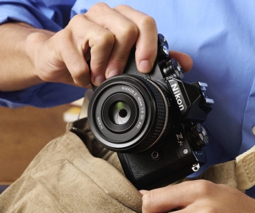 nikon-z-fc-black-edition-4.jpeg