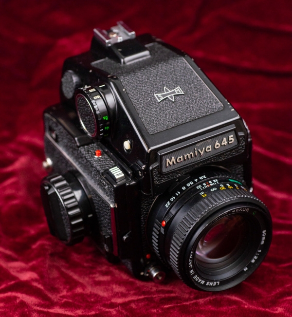 mamiya-645.jpg