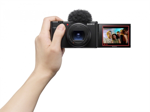 zv-1-ii-front-selfie-black-large.jpg