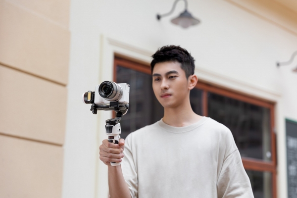 123958-zhiyun-crane-m3s-gimbal-3n1a6409-拷贝.jpg