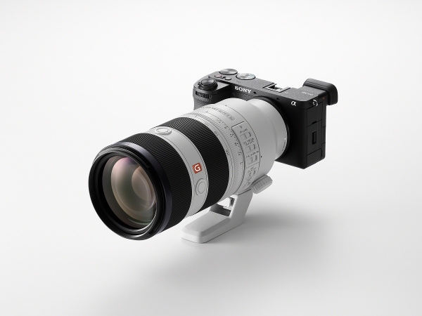 cx89500-image-sel70200gm2-right.jpg
