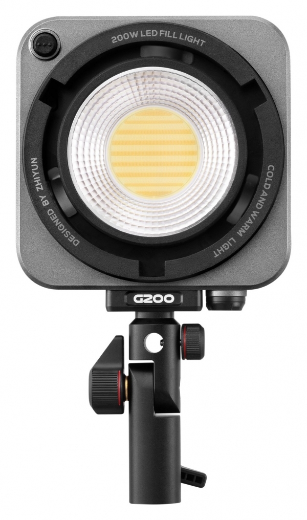 zhiyun-led-molus-g200-02-124209.jpg