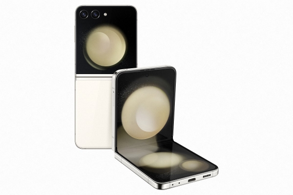 054-sm-f731-zflip5-tabletopl30back-cream-230531-hi.jpg