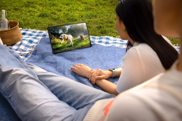127-tabs9-outdoor-viewing-3-hi.jpg