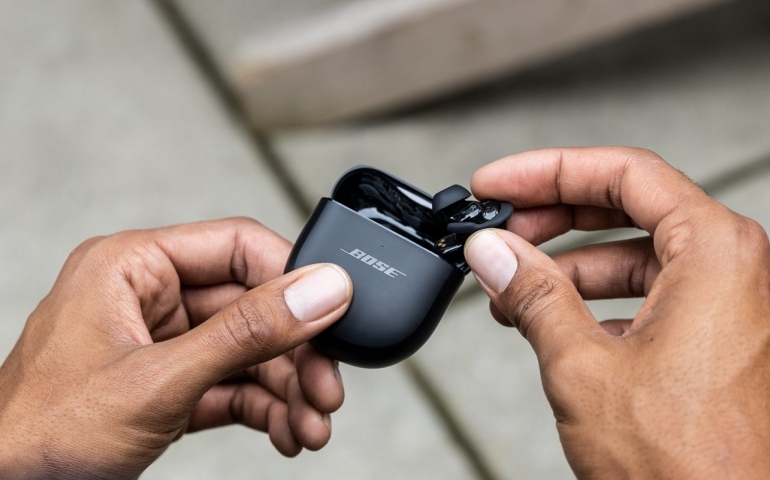 bose-quietcomfort-earbuds-ii-com-1799-qcebii-img-2582-1920x1920.jpg