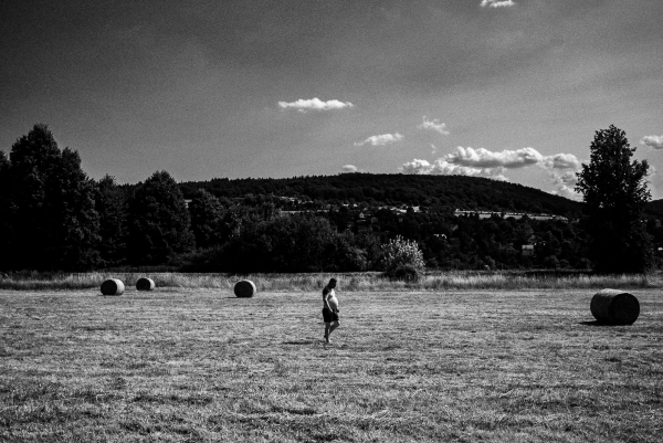 -m060650-01.jpg
