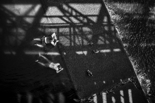 -m060686-01.jpg