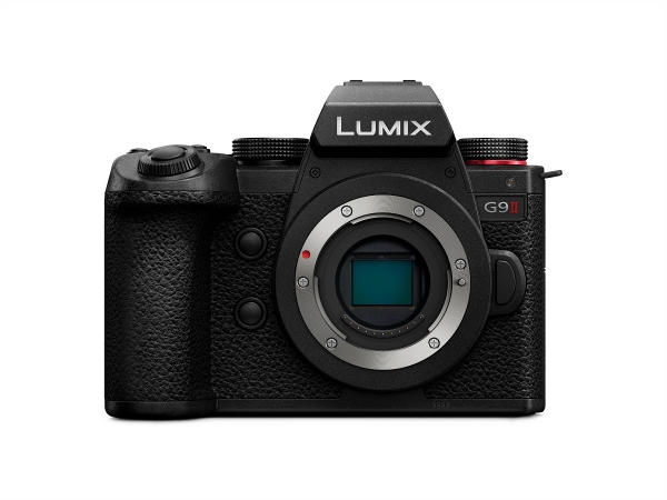 g9ii-body-front-k.jpg