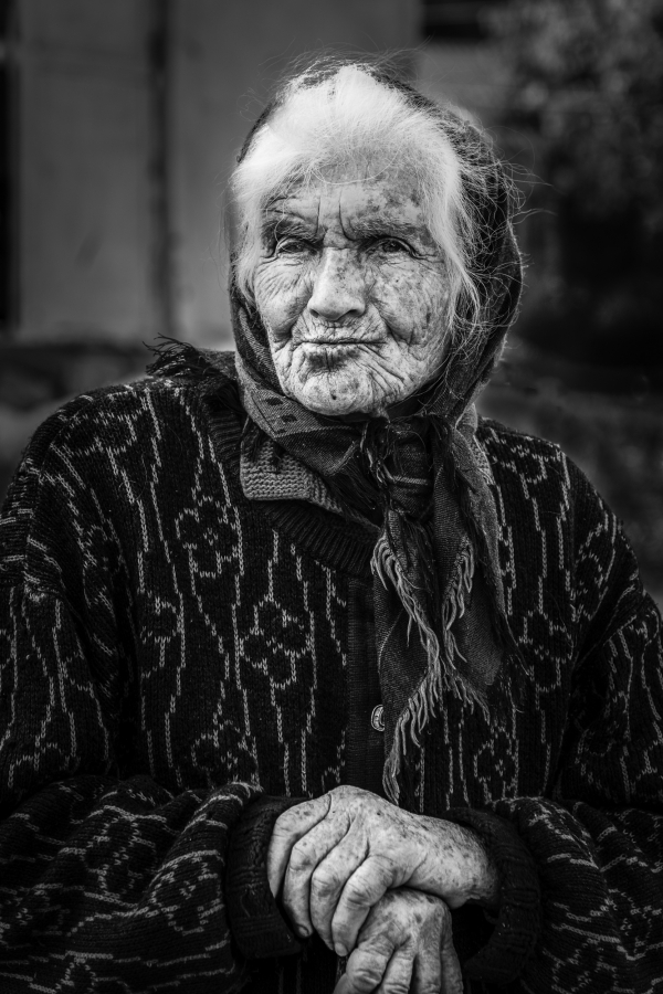1-hana-peskova-portret-pohled-do-minulosti---kopie.jpeg