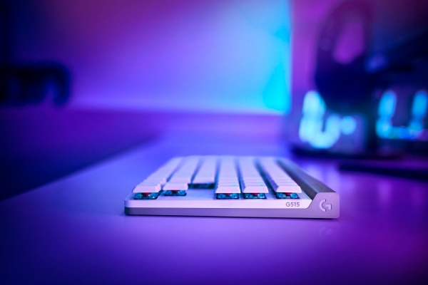 logitech-g515-lightspeed-tkl-white-ls.jpg